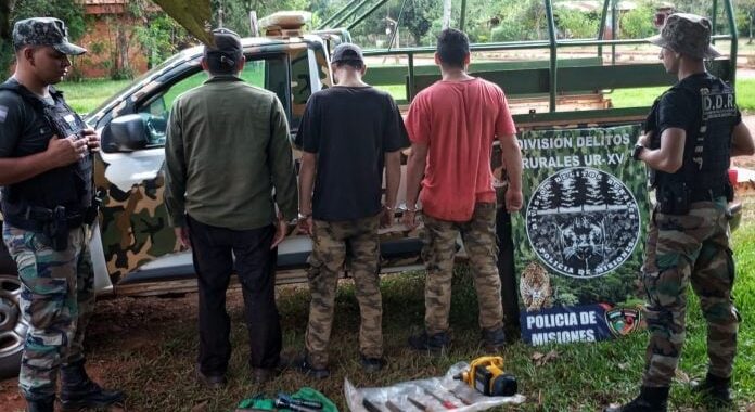 Capturaron a tres cazadores furtivos tras una persecución en una zona rural de Montecarlo