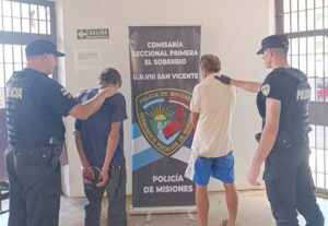 Discusión familiar terminó con un hombre apuñalado y dos detenidos