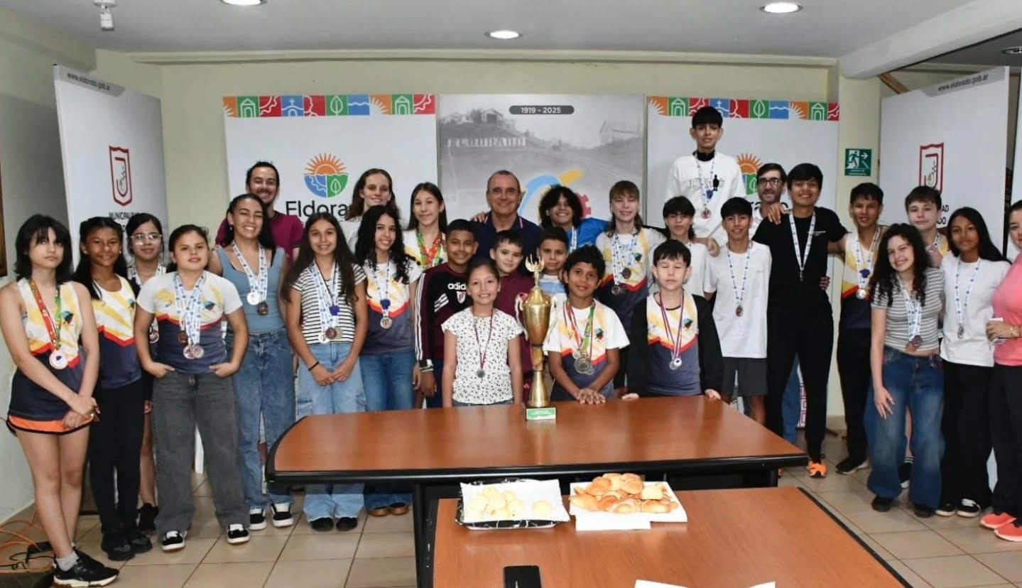 Eldorado reconoció a la Escuela Municipal de Atletismo