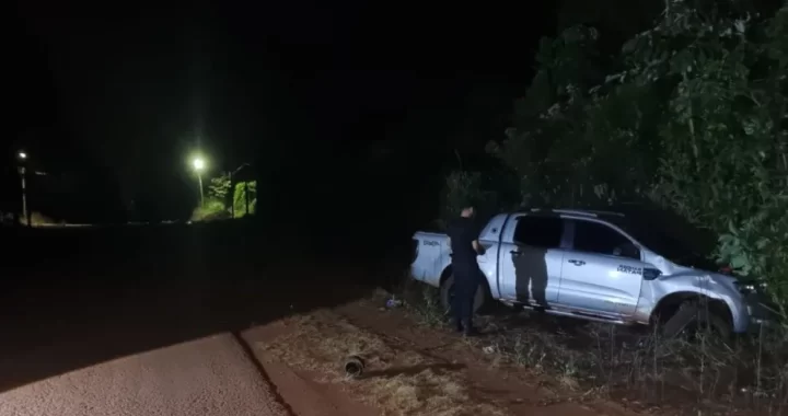 dos víctimas fatales tras un choque entre camioneta y moto