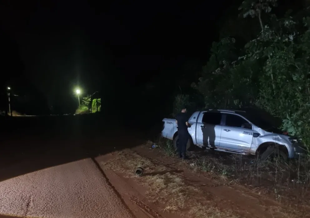 dos víctimas fatales tras un choque entre camioneta y moto