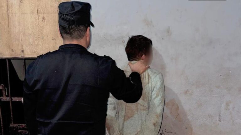 Detuvieron a un hombre por violar una restricción judicial e intentar ingresar a la casa de su expareja