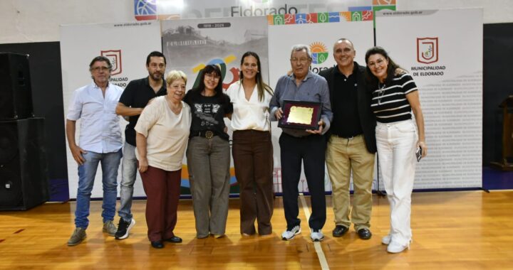 Eldorado homenajeó a referentes del deporte en una emotiva noche de reconocimientos