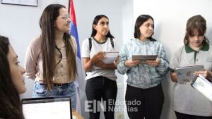 Estudiantes del BOP N°46 recorrieron el Concejo Deliberante de Eldorado