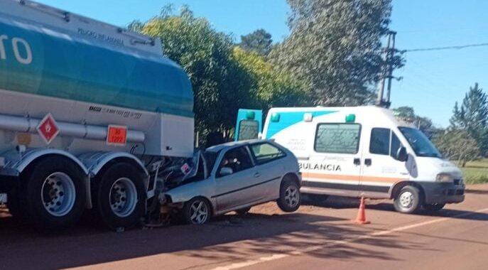 Un automovilista chocó contra un camión con material inflamable sobre la Ruta 14