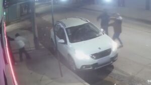 Un policía se enfrentó a tiros con delincuentes tras intento de robo