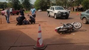 Una motociclista resultó herida tras un choque en una rotonda de Eldorado