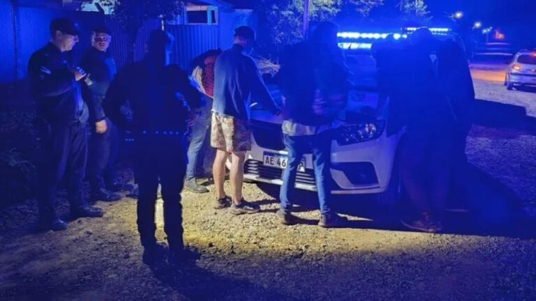 Cinco detenidos por atacar una vivienda a pedradas en Eldorado