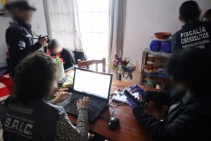 Hallan imágenes de una sobrina del docente detenido por tener MASI y la Justicia investiga un posible caso de grooming