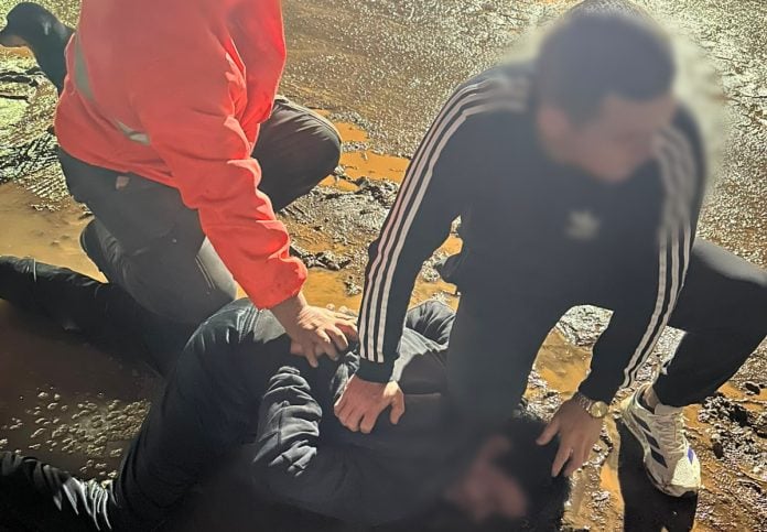 Policía fuera de servicio evitó un robo y detuvo a un hombre armado en Garupá