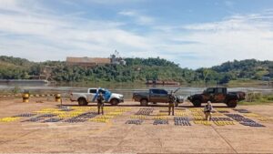 Incautaron casi una tonelada de marihuana en Eldorado tras una persecución