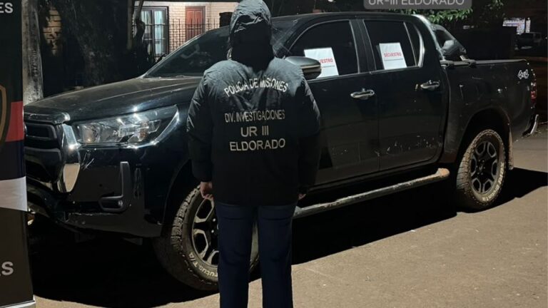 Secuestran una camioneta con numeraciones presuntamente adulteradas tras una persecución en Eldorado