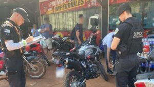 23 detenidos y 18 vehículos retenidos durante el operativo policial del fin de semana en Eldorado