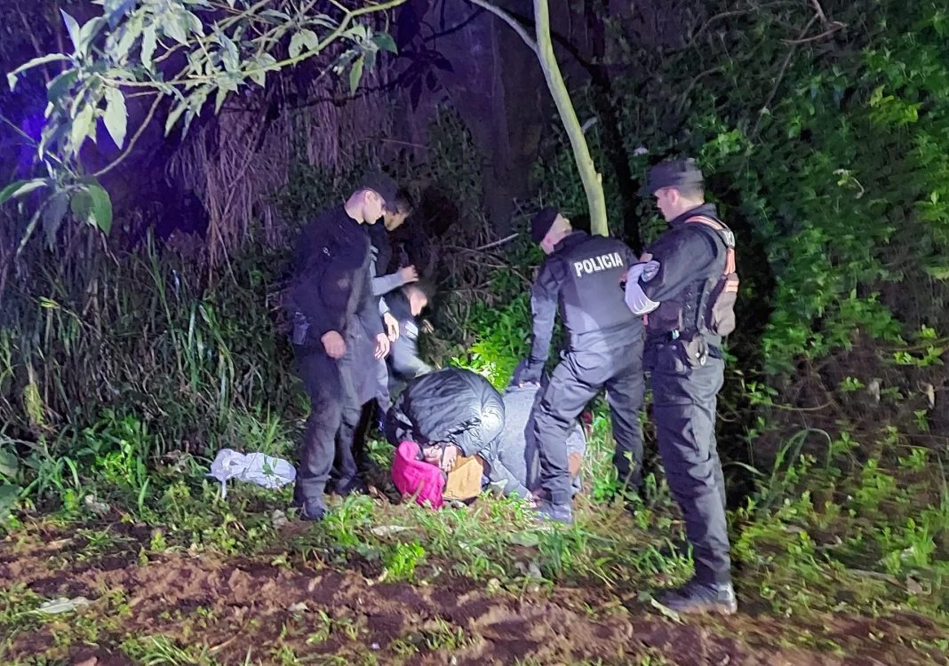 Asesinaron a un hombre a balazos y detuvieron a dos sospechosos