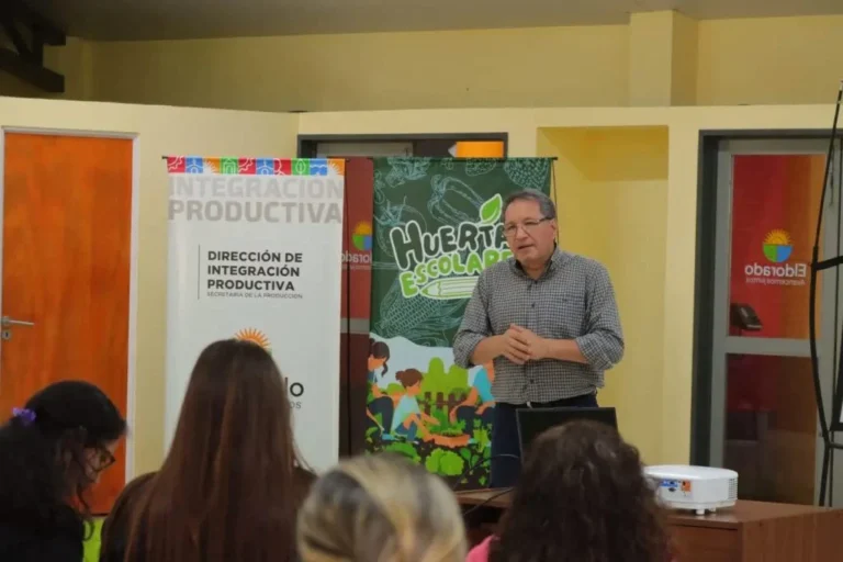 Eldorado fortalece el programa Huertas Escolares y planifica nuevas acciones con las instituciones educativas