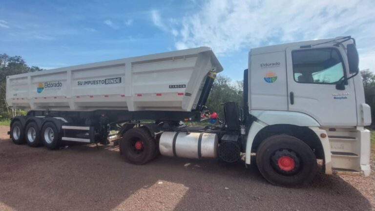 Eldorado suma nueva maquinaria para fortalecer el área de Obras Públicas