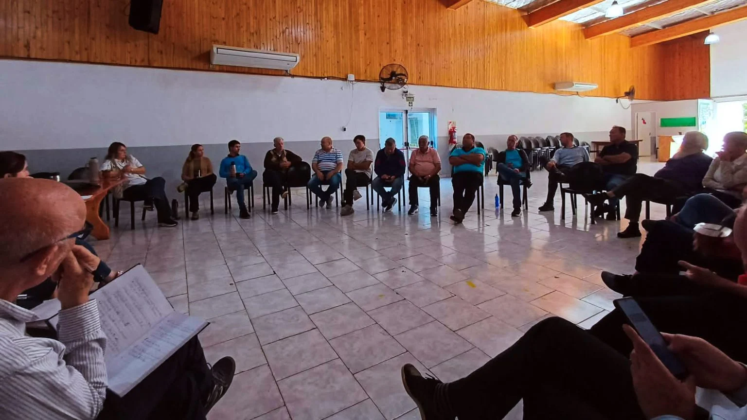 La zafra tealera 2026-2027 tendrá un precio garantía de $110 por kilo de hoja en Misiones