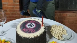 Realizaron denuncias por la difusión de fotos de un cumpleaños con simbología nazi en Oberá
