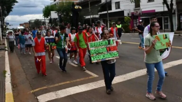 Eldorado realizó la 5ª Caminata Solidaria del CENEMI para promover la inclusión
