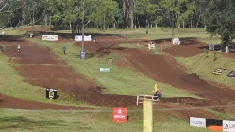 Falleció un corredor de motocross tras sufrir una descompensación en Eldorado